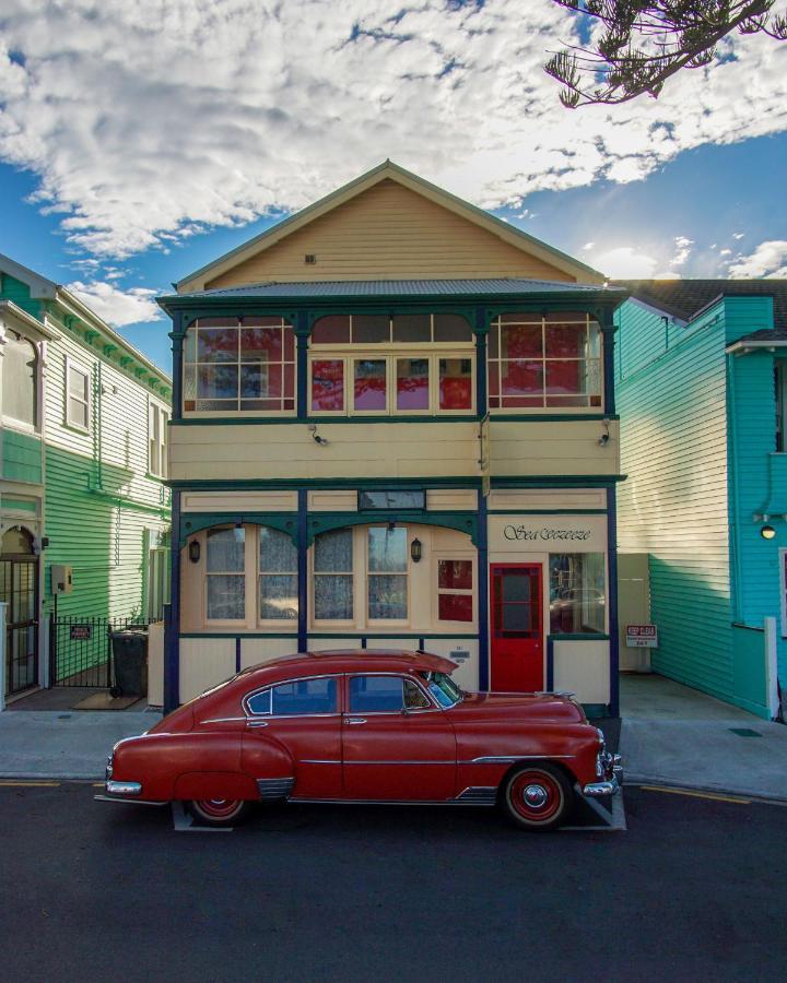 Sea Breeze Hotel Napier Exterior photo